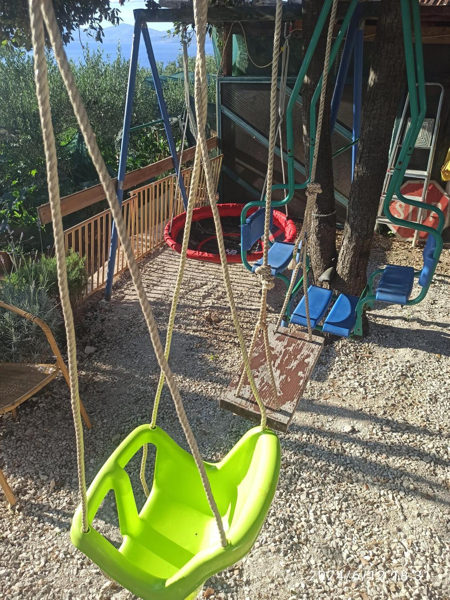 Nečujam Apartments Solta מראה חיצוני תמונה